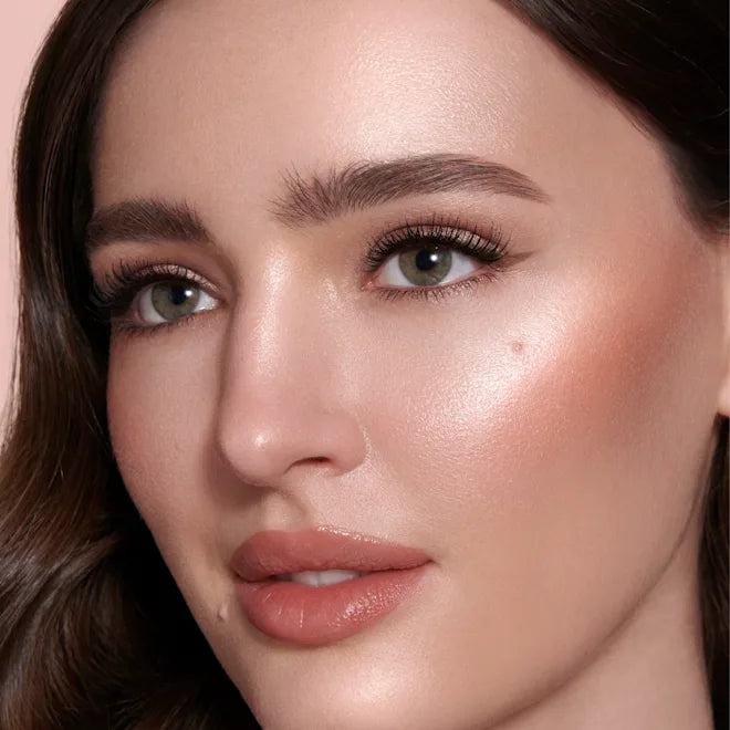 Charlotte Tilbury Hollywood Beauty Light Wand Highlighter – Peachgasm (12ml)