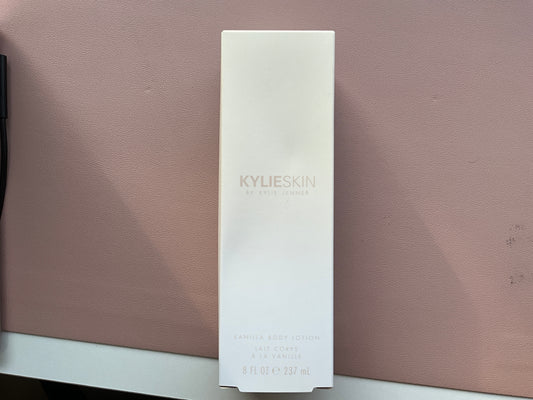 Kylie skin vanilla body lotion