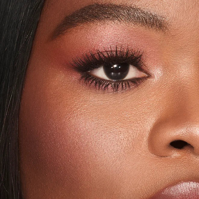 Charlotte Tilbury Cheek to Chic Blusher – Walk of No Shame (8g)