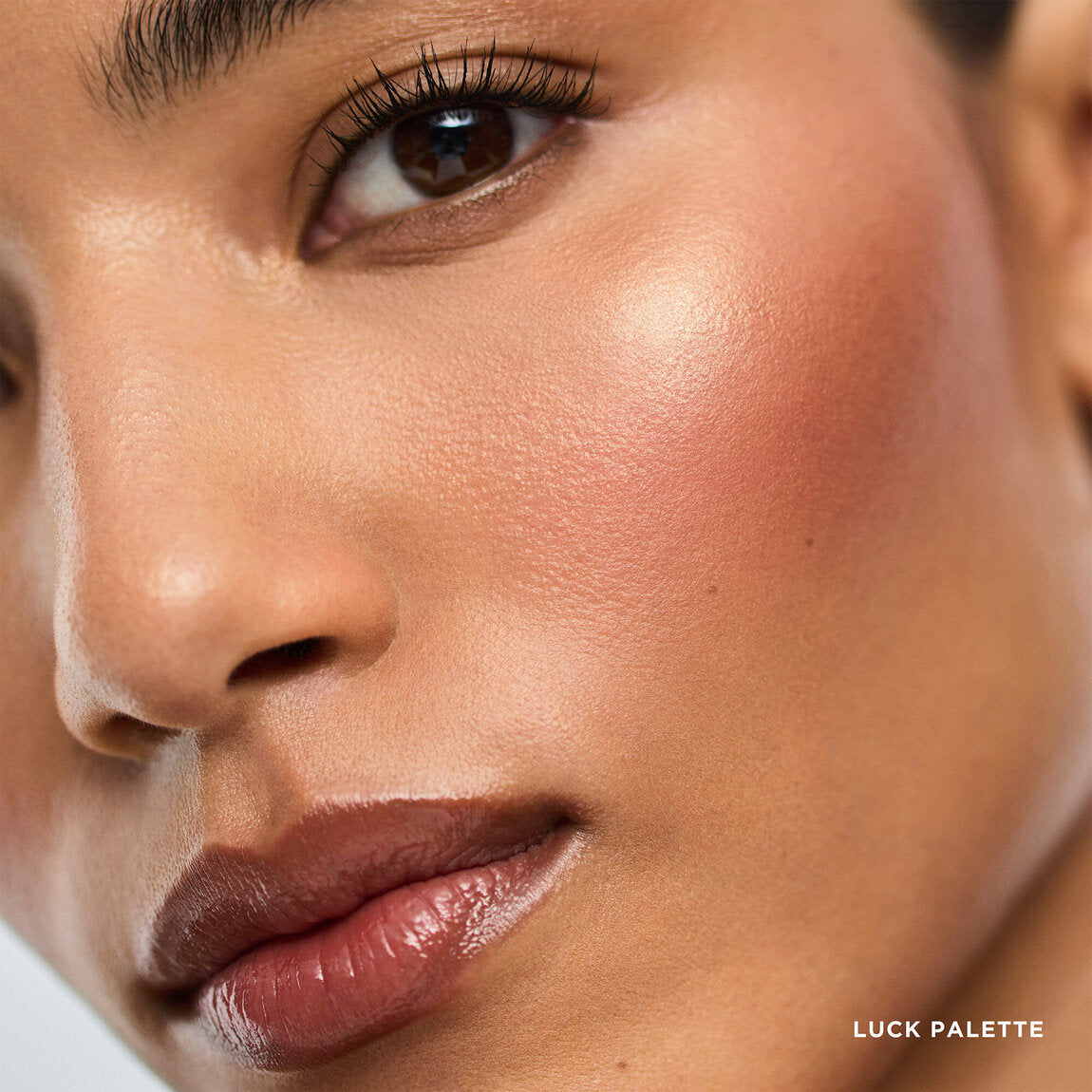 Hourglass Ambient Lighting Edit Unlocked – Luck (2026) | Preorder