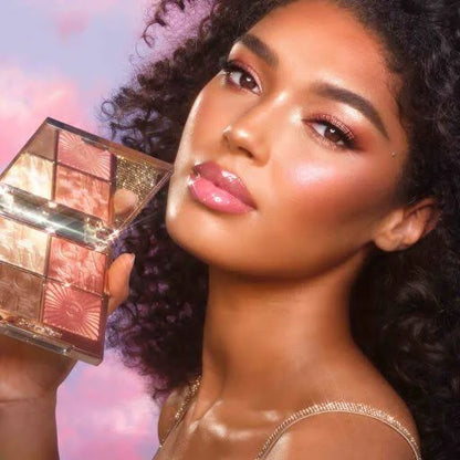 Charlotte Tilbury Glowgasm Face Palette – Lightgasm