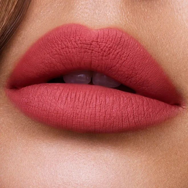 Charlotte Tilbury Hollywood Lips Matte Contour Liquid Lipstick – 6.8ml